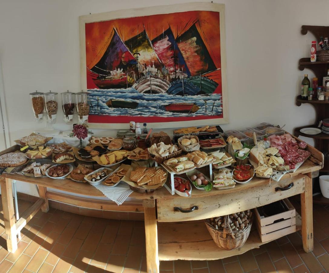 Casamare Hotel San Vincenzo Dış mekan fotoğraf