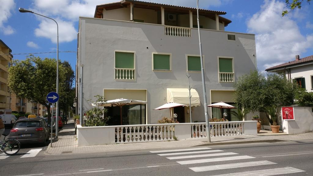 Casamare Hotel San Vincenzo Dış mekan fotoğraf